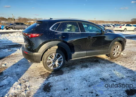 2021 Mazda Cx-30 Premium z USA, uszkodzony, nr VIN 3MVDMBDM0MM219444